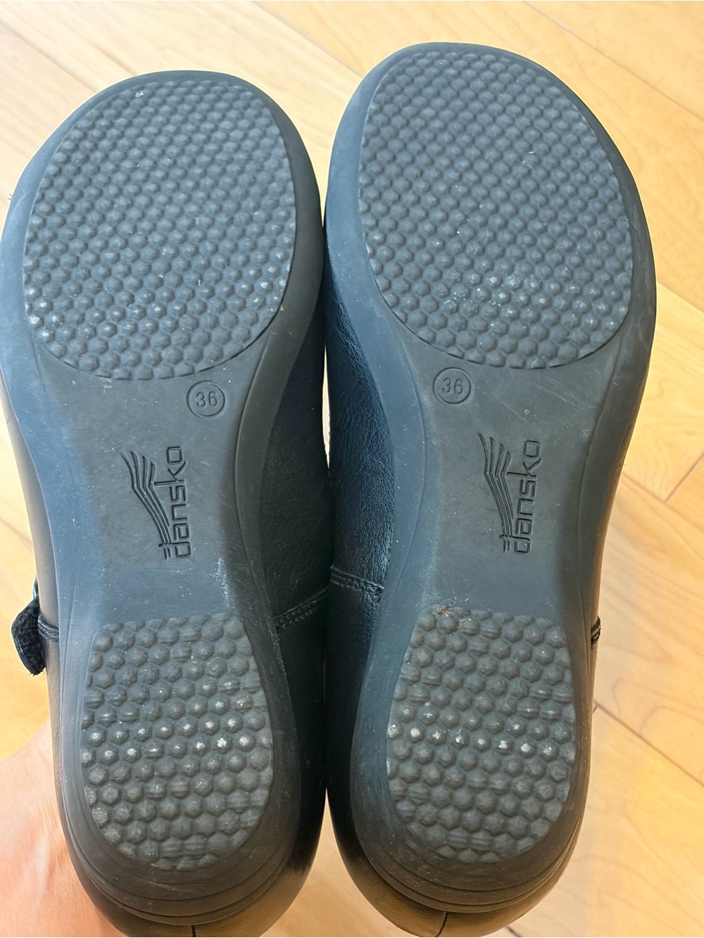 Dansko Fawna Black Leather Mary Jane Comfort Clogs size 36 - Picture 8 of 9